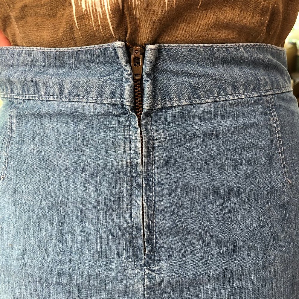 GANT Denim Pleated Skirt - Picture 5 of 7